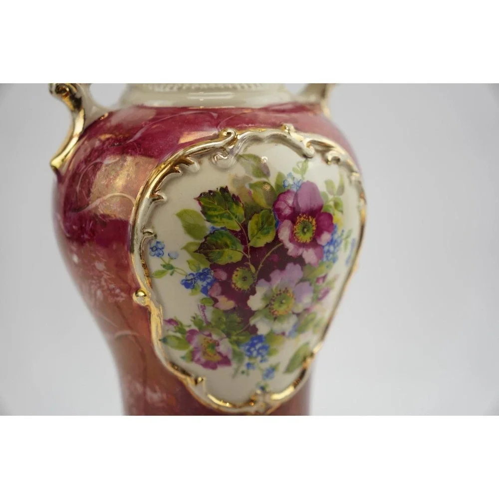 Vintage Early 1950's ‎ Handled Ceramic Shabby Chic Floral Lamp Red & White